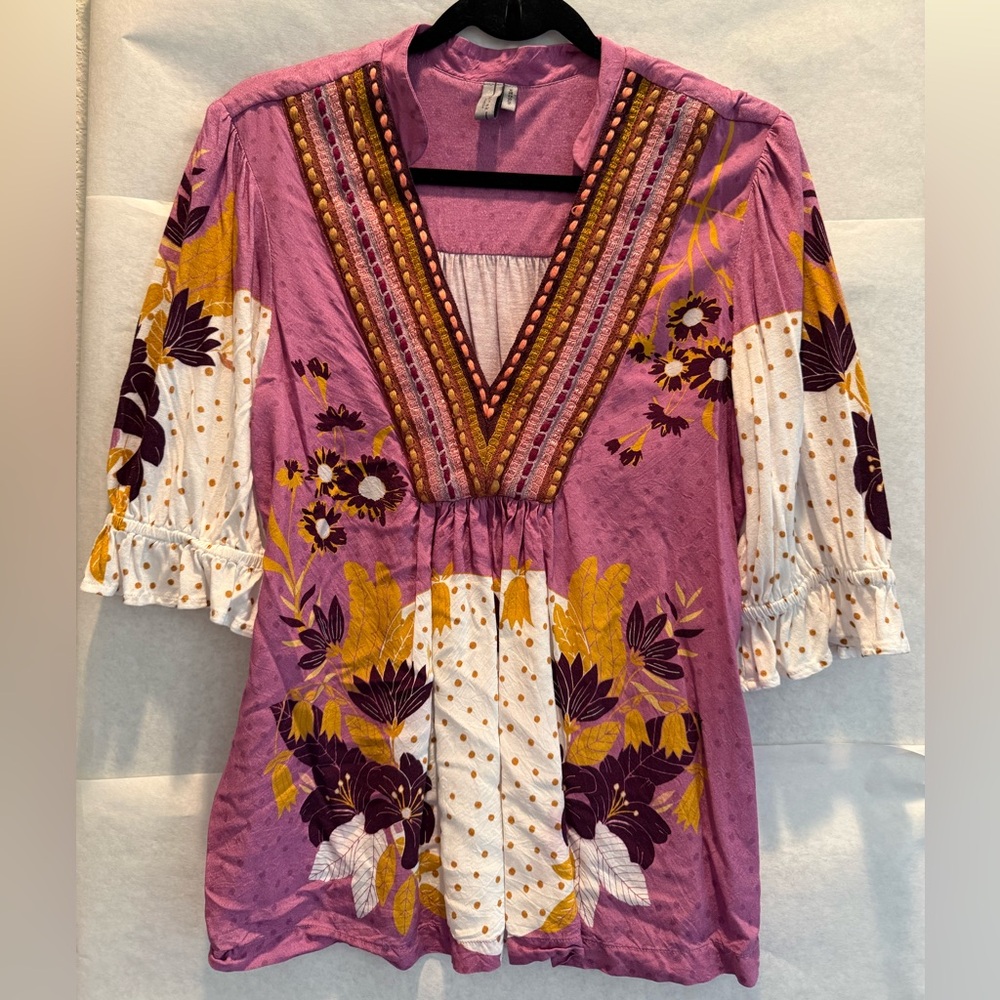 Floral V-Neck Women's Top - Purple and Yellow